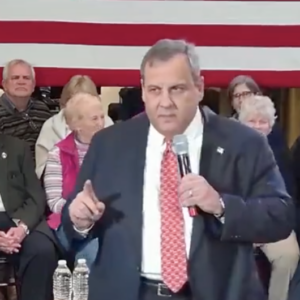 Christie Blames Haley’s Civil War Waffling on a Lack of Courage